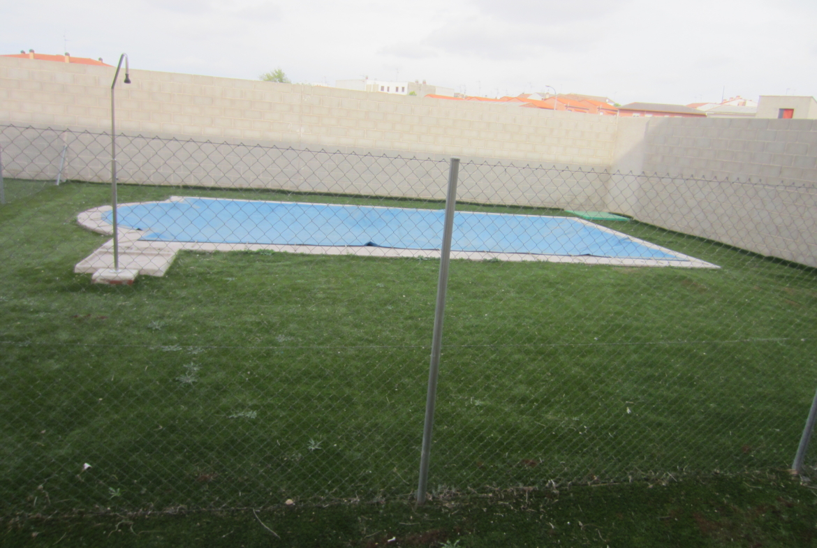 Calle Iglesia 48 Camarena 01
