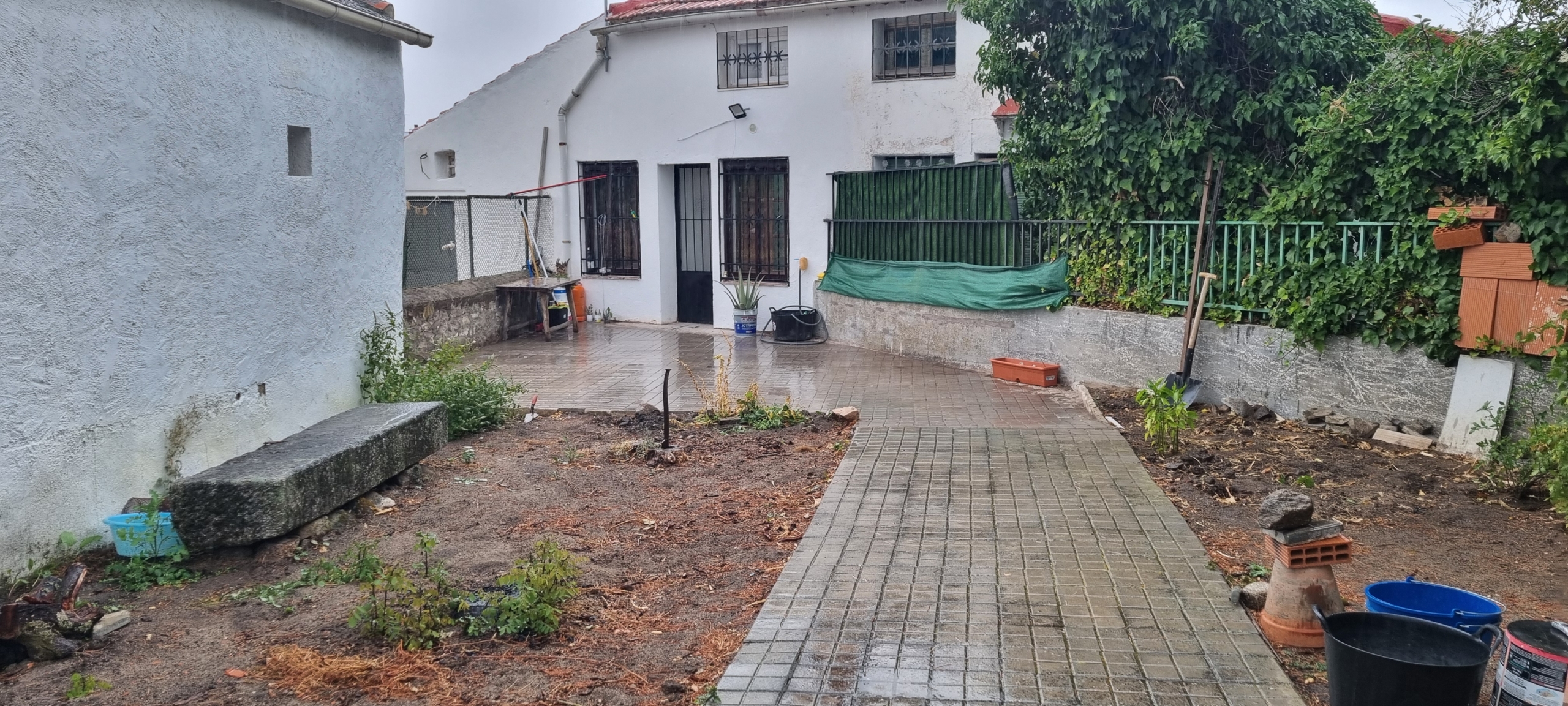 PATIO1