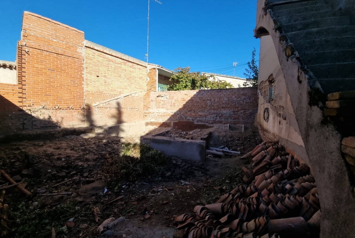 Chalet pareado La Sagra 01