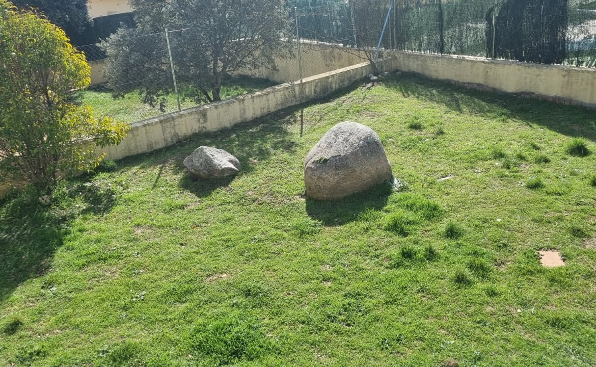 JARDIN TRASTERO