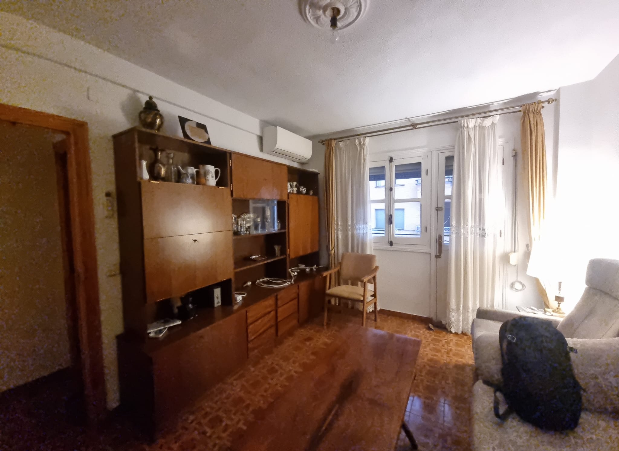 SALON11