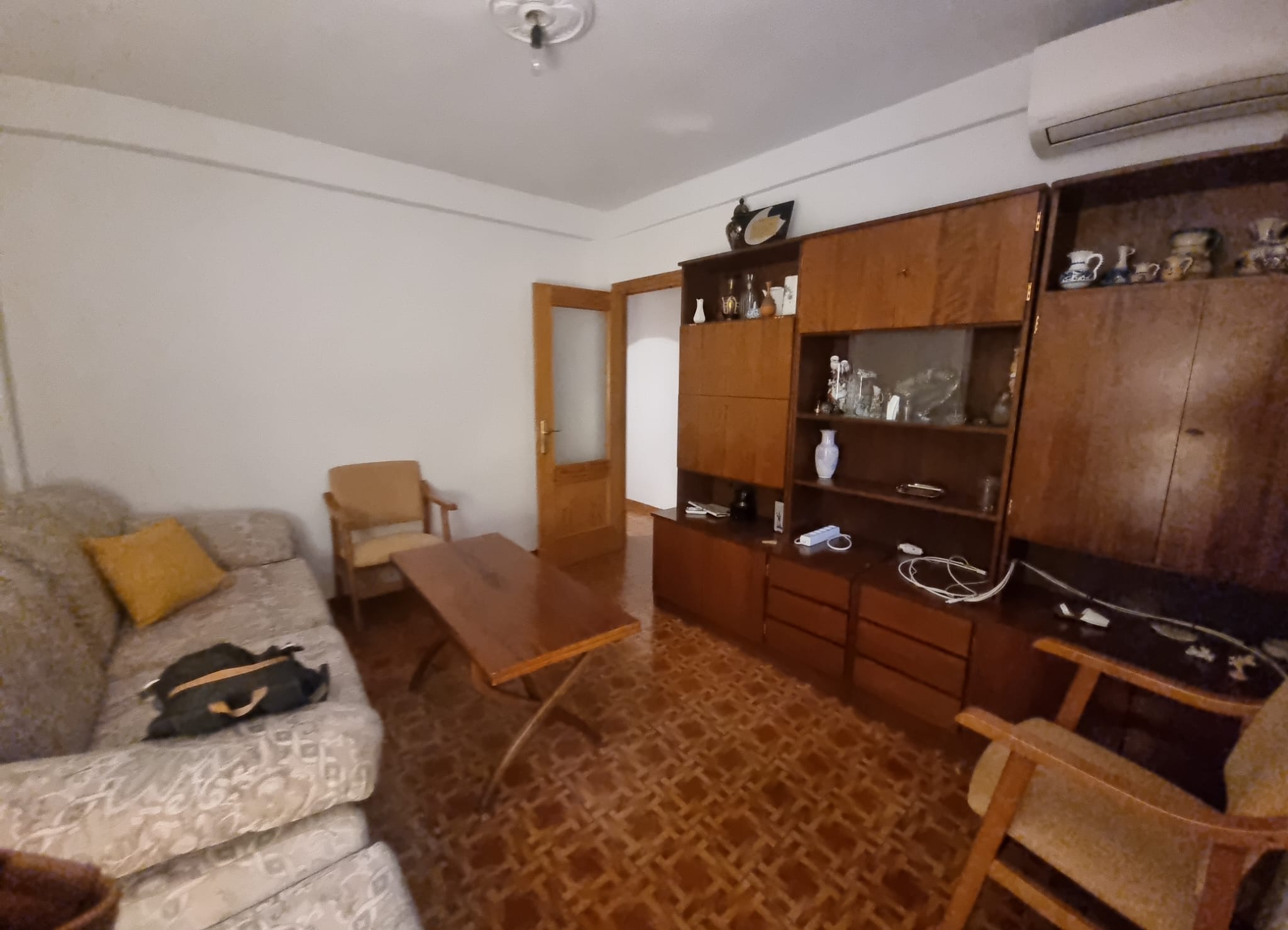 SALON1111